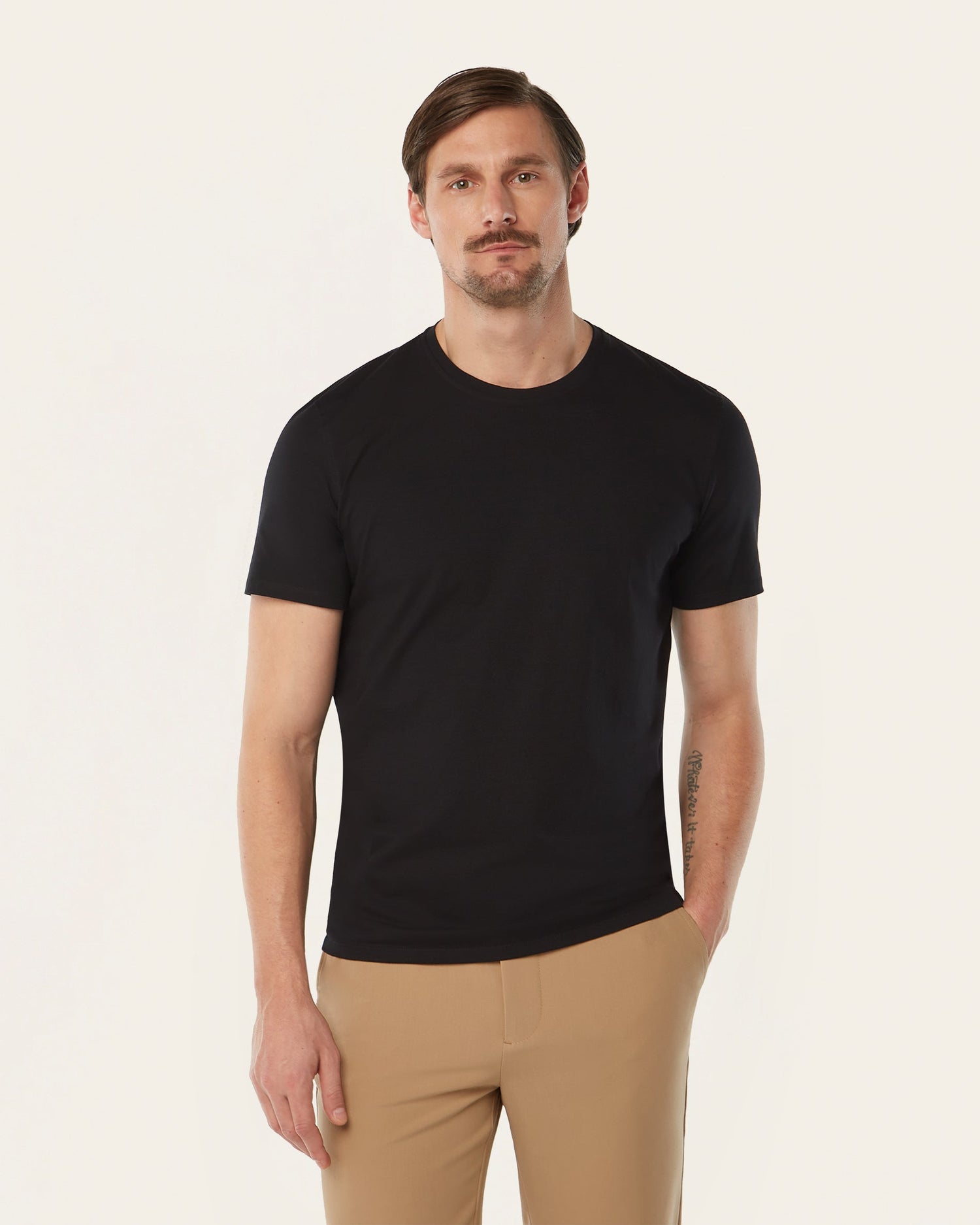 T-Shirt schwarz